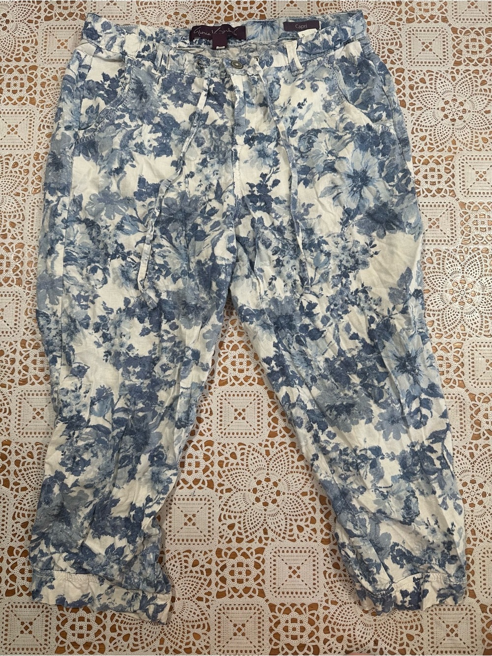 Gloria Vanderbilt Linen Blend Floral Capri Pants Blue White 8P